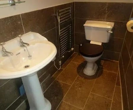 Hollens Farmhouse Дом отдыха